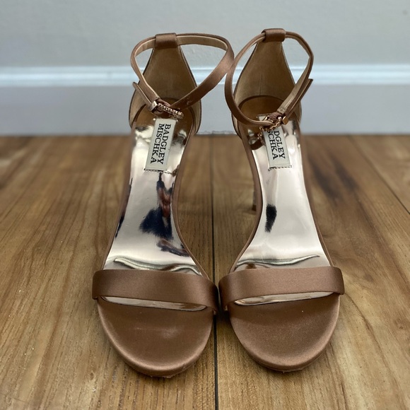 Badgley Mischka Vicia High Heel Sandal Dark Nude Satin Size 6 - Picture 6 of 14